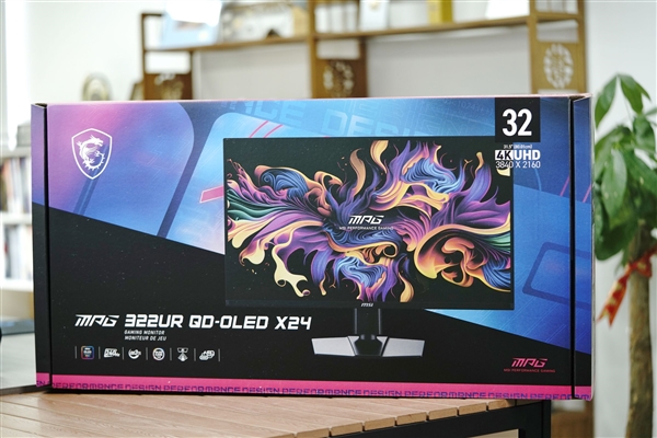 100% DCI-P3色域+240Hz高刷！微星MPG 322UR QD-OLED X24显示器图赏