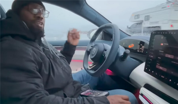 壁垒拦不住热度！美国汽车博主：我一提中国车 视频流量就噌噌涨