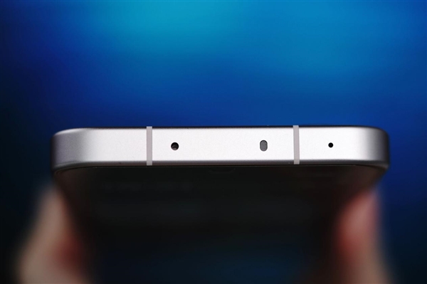 首款天玑9500s风冷手机！OPPO K15 Pro图赏