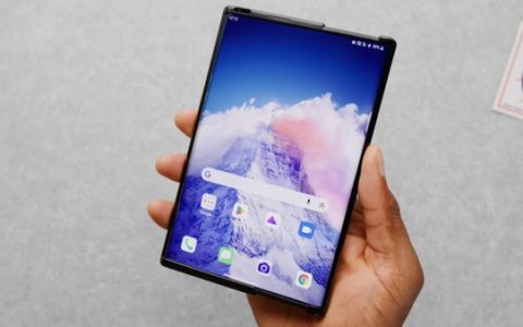 LG可卷曲手机原型机细节曝光 接近量产状态却遭抛弃