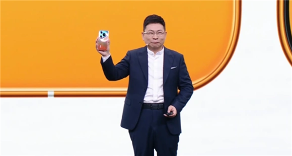 余承东回应橘子海乐队：华为Pura90 pro max 橘子海颜色源于自然景观