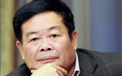 曹德旺现身福耀股东会：美加税随便 不赚钱不卖 大不了关美国厂