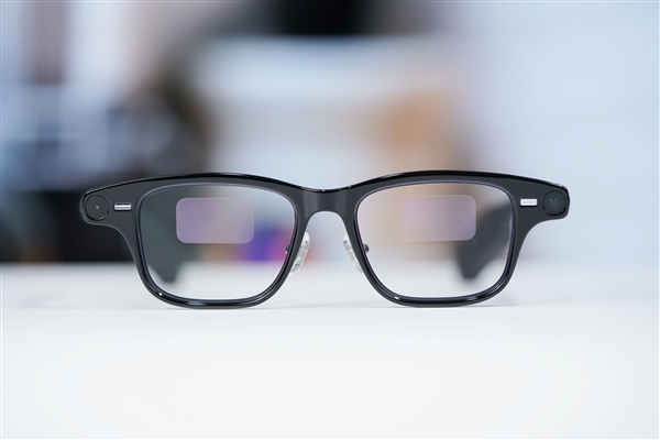 下一代智能终端爆发！今年智能眼镜销量要翻倍 突破320万台