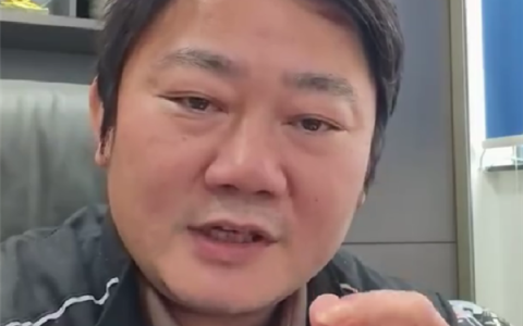 张雪向投资人推荐自己的师父“牙哥”：他正在造飞机