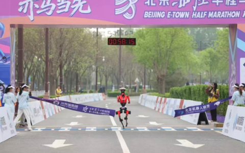 人形机器人开始上保险：既保机器又保人