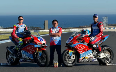 张雪：我已经过了“飘”的年龄 只要没被打趴下就会重新再来