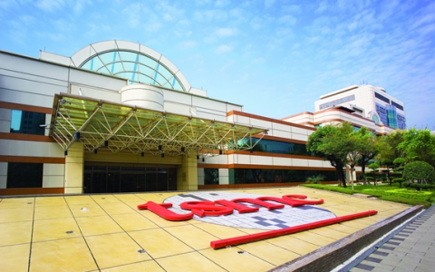 台积电正二倍速推进扩产 2nm首年产出将提升约45%
