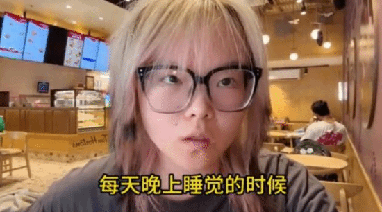 印度女留学生谈亲历极端高温：感觉内脏在沸腾