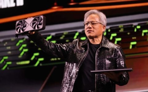 从拼性能转向算细账：英伟达GPU毛利过高惹争议 定制化ASIC正成为行业新宠