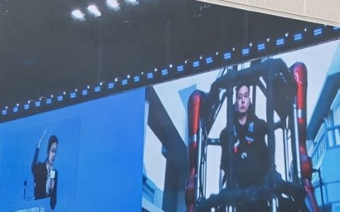 王兴兴首谈390万起变形机甲：发布后获得了很多人喜欢 当天就有人想买