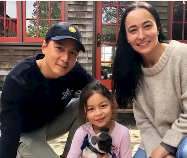 吴彦祖说女儿从不觉得他帅 比较喜欢甜茶和kpop男团