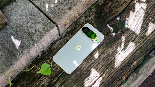 安卓旗舰重回8GB时代！谷歌Pixel 11带头开倒车：12GB内存缩水成8GB