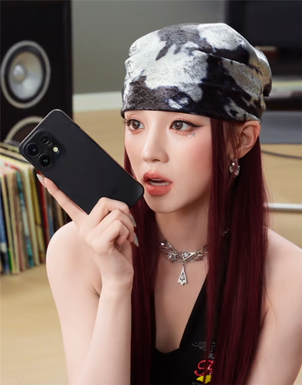 宋雨琦代言！OPPO Reno16系列四色外观正式公布