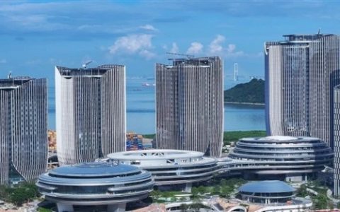腾讯新总部企鹅岛建成30%：自动驾驶小巴接驳 机器人上岗巡逻