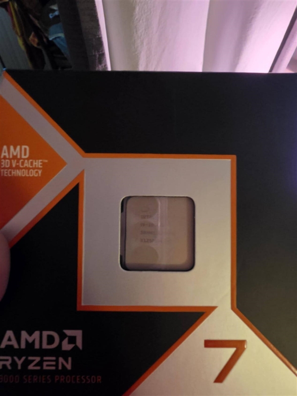 网购9800X3D开箱变i9-10900K:塑封完好、买家崩溃!