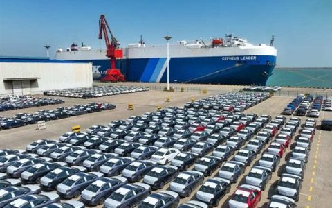 老外狂买中国车！4月出口93.9万辆全球第一 暴涨超5成