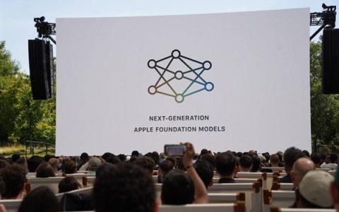 苹果抨击“为AI而AI”：真正有用的AI需以用户为中心