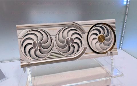 中国专属旗舰！七彩虹RTX 5090D v2 30周年纪念版首曝：全新设计