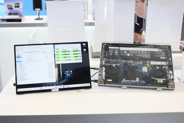 AIDIMM™&AILPBGA™新品首发！江波龙全栈端侧AI存储应用亮相COMPUTEX 2026