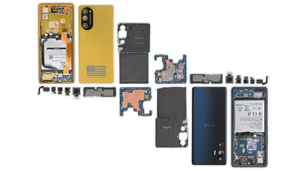 特朗普T1手机拆解后露馅了！换壳HTC U24 Pro 还贴上美国国旗