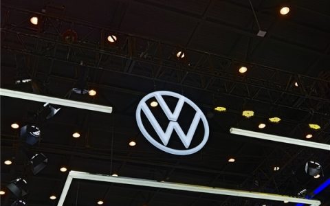10万人面临被裁 大众急了：快把中国特供车搬回德国造！