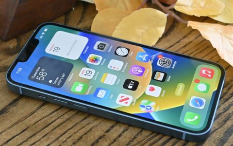 苹果关税危机大逃亡：5架飞机紧急空运 iPhone命运多舛