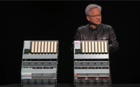 NVIDIA宣布RTX PRO服务器：八卡800GB显存、每秒3亿亿次